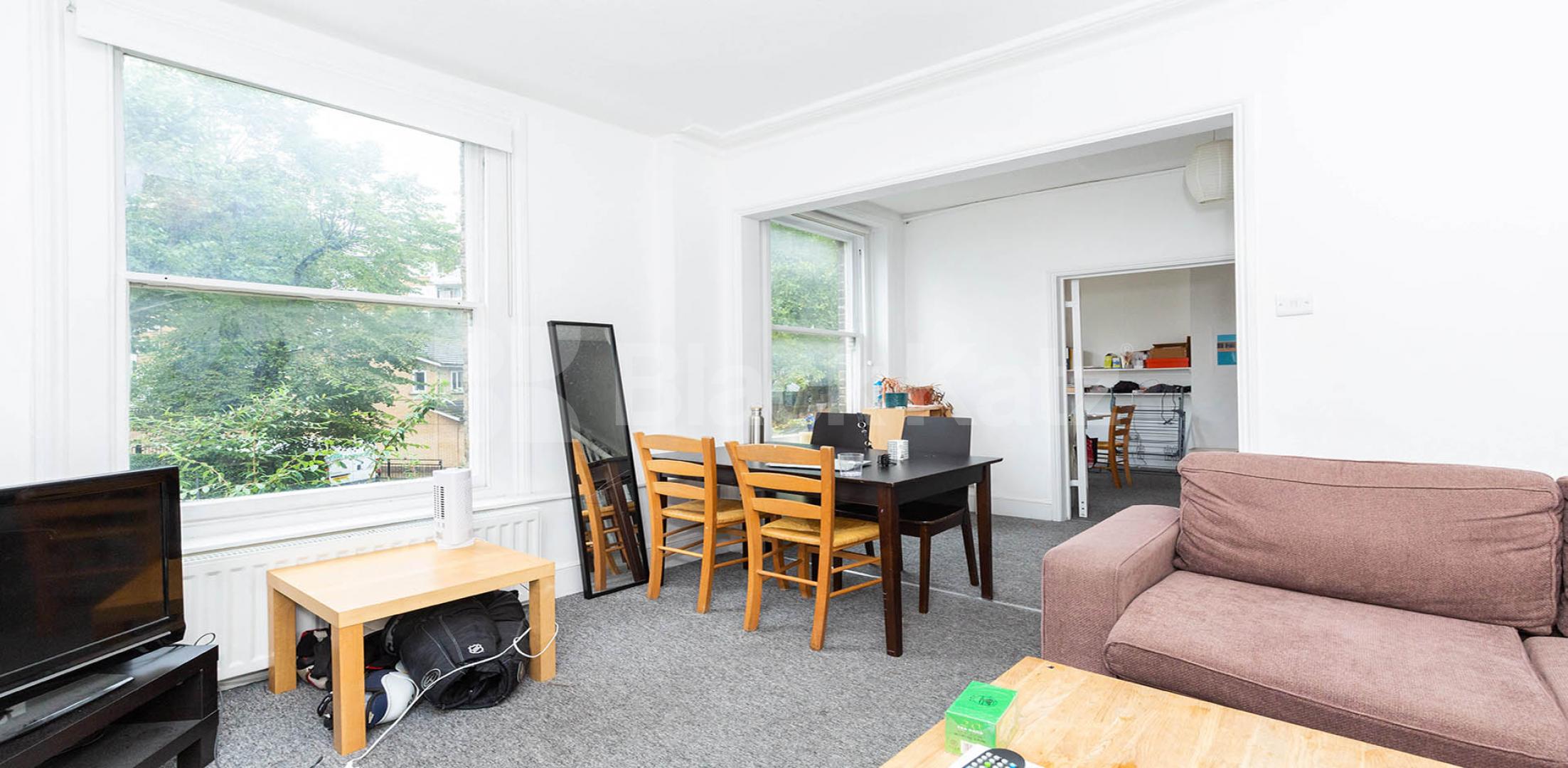 Spacious four bedroom 2 bathroom property set in a period conversion in Camden Agar Grove, Camden